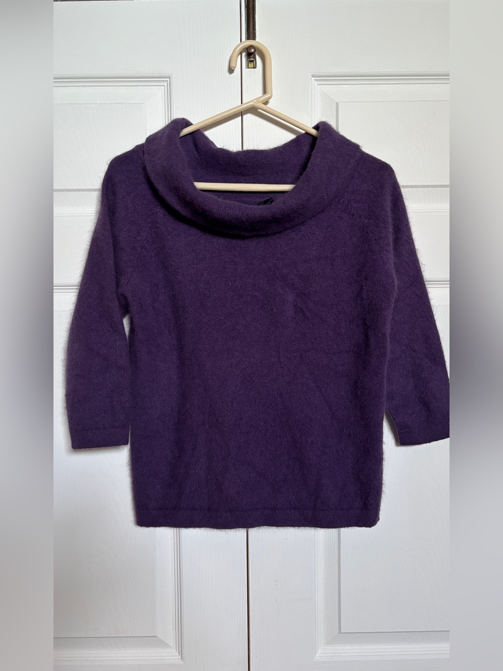 Hillard & Hanson Angora Rabbit Hair Sweater Women’s L Purple Cowl Neck